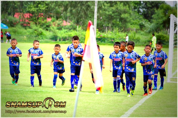 เสื้อฟุตบอลเด็กพิมพ์ลาย-Phutthasakorn